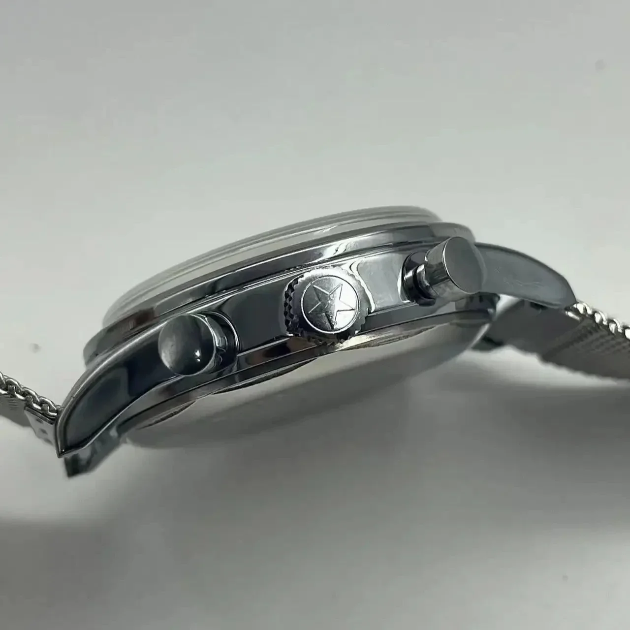 Мужские часы 1963 пилот автома – обзор и цена Solar Powered Watch